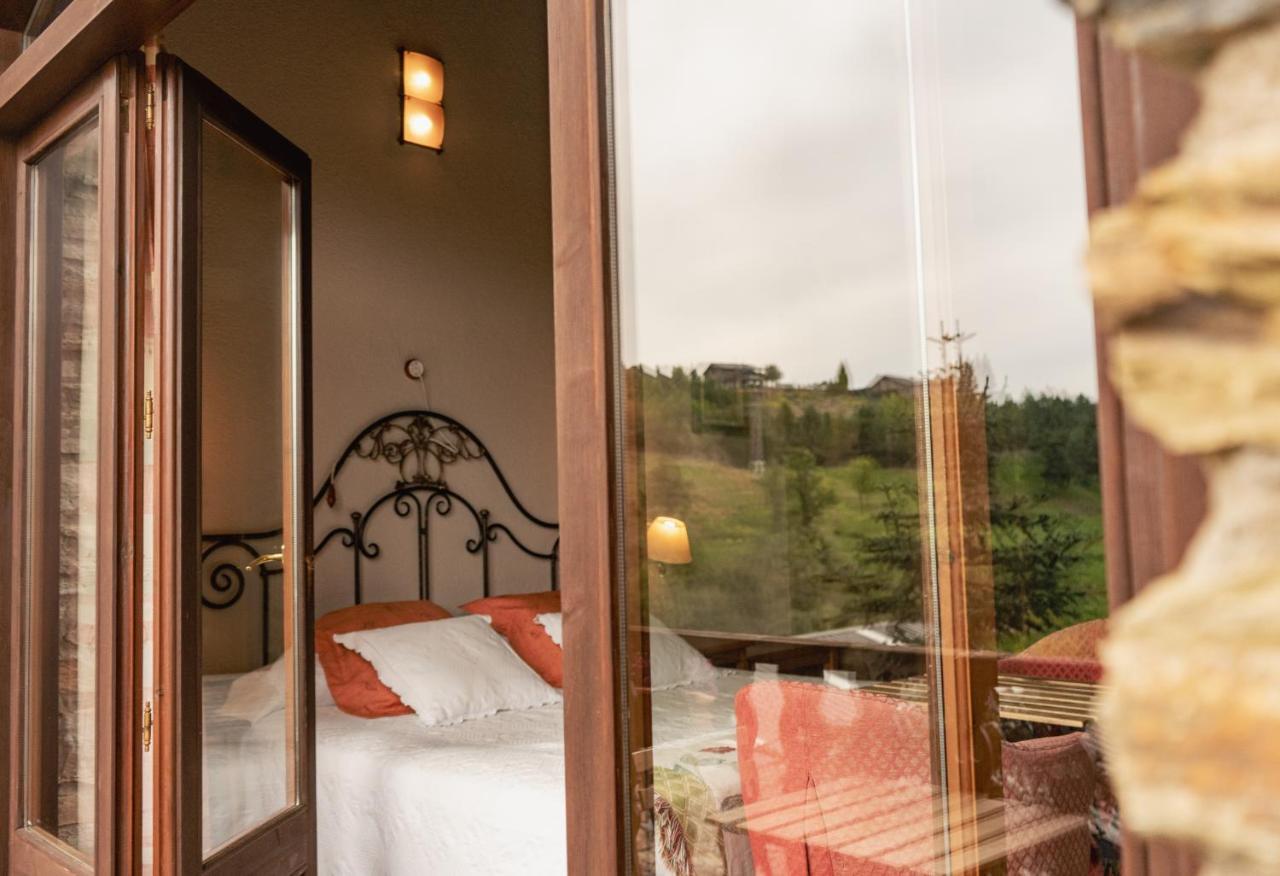 Mas D'En Roqueta Hotel Aravell ภายนอก รูปภาพ